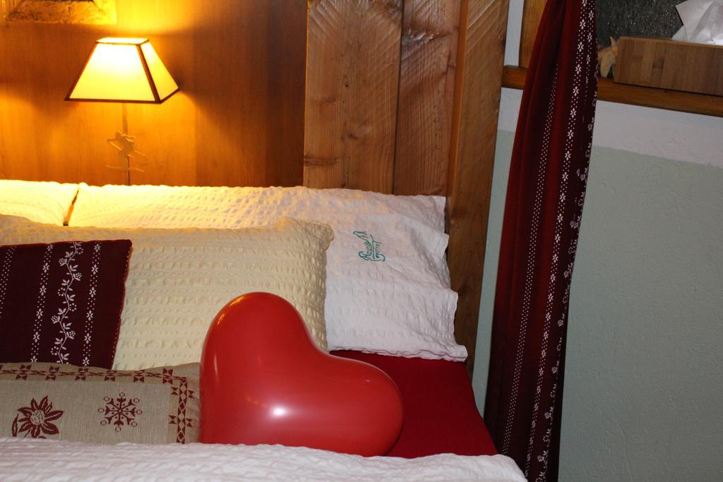 Meuble Gorret Hotel